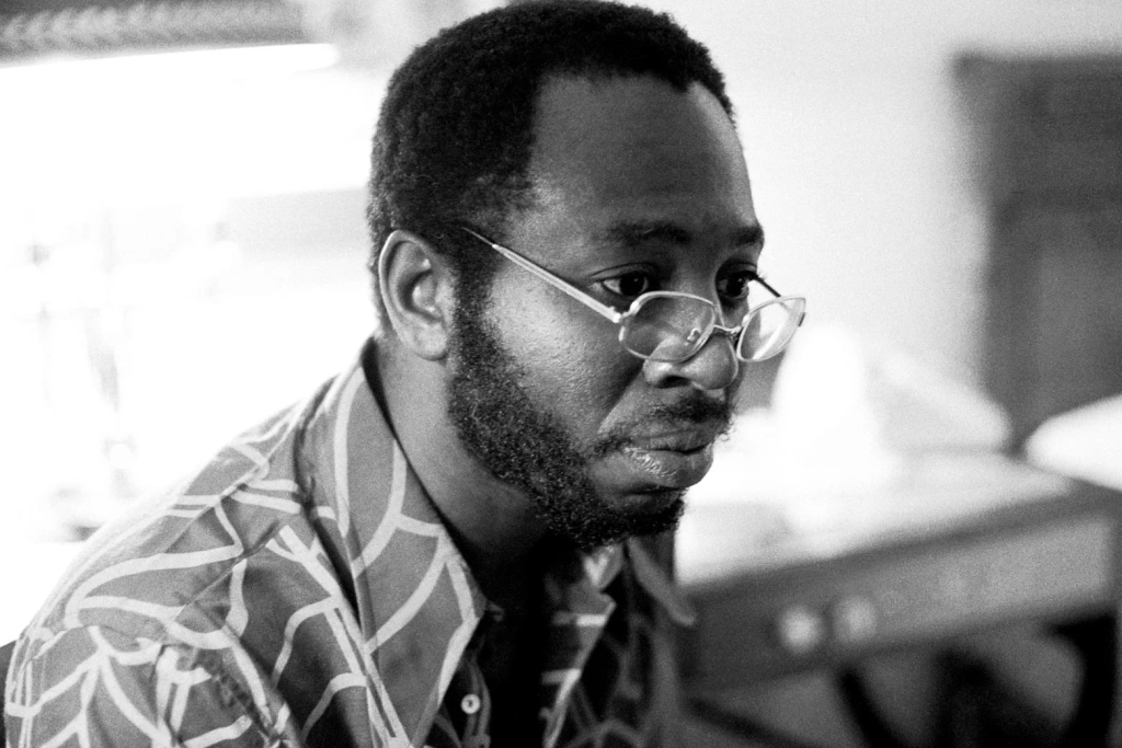 curtis-mayfield-70s